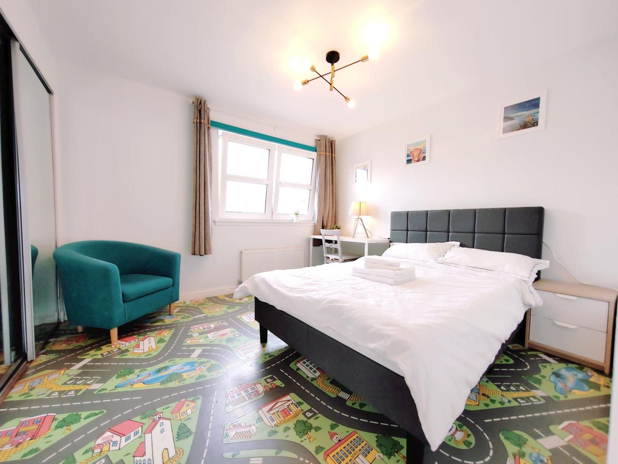 Modern And Spacious Double&King Bedrooms Both With Private Bathrooms เอดินบะระ ภายนอก รูปภาพ